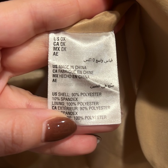 Trendy Plus Size Oversized Tan Blazer - Picture 8 of 9